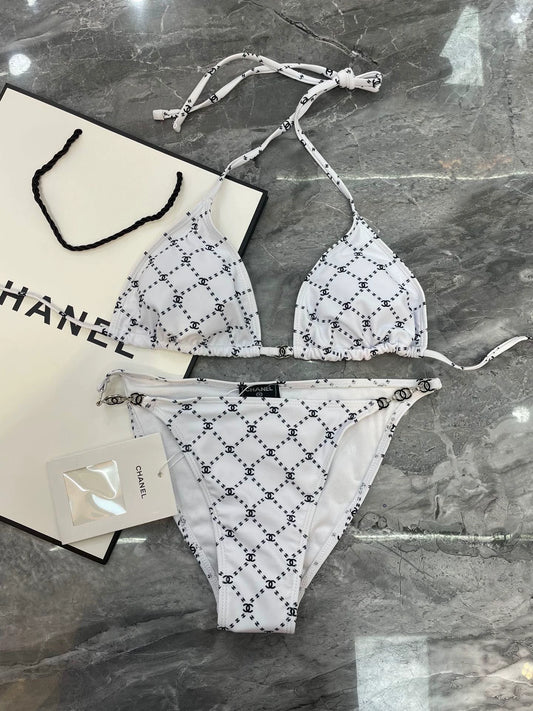 C 25 New white bikini set