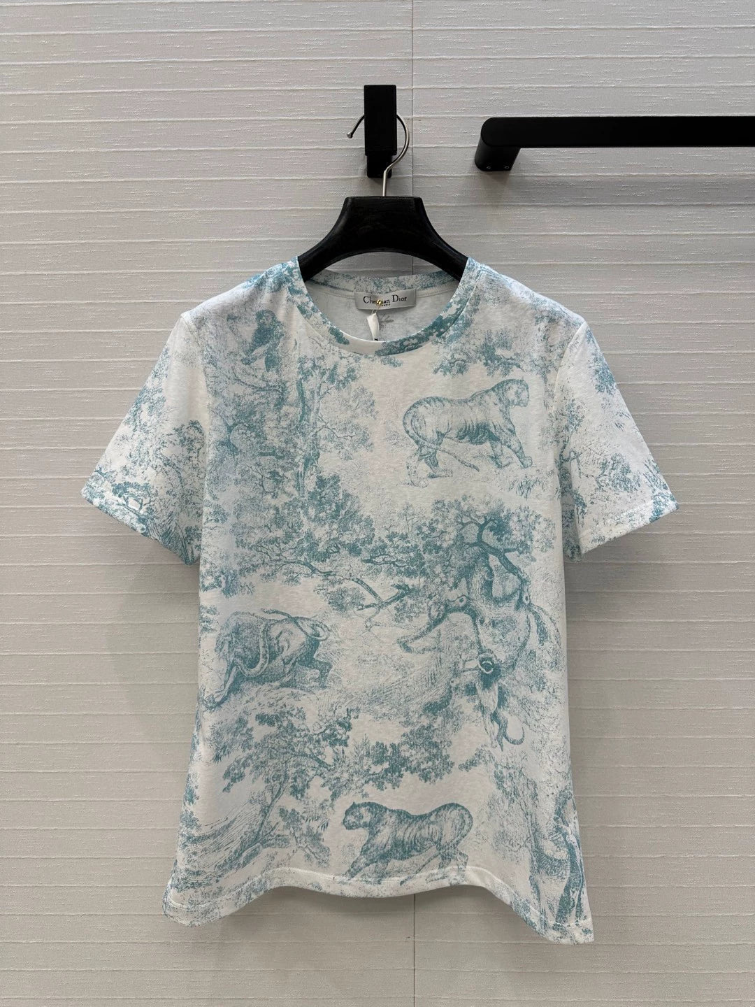 D 25 New Animal Jungle Print T-Shirt(PINK GREEN GRAY)