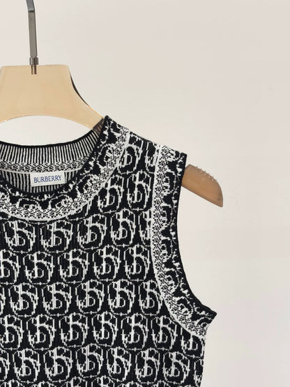 Bu 25 Early spring new round neck letter logo jacquard full print dresses