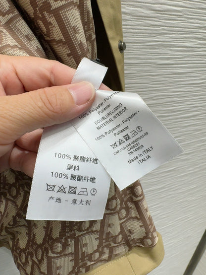 D 25 New Bee Embroidered Belt Single Breasted Vest Dresses