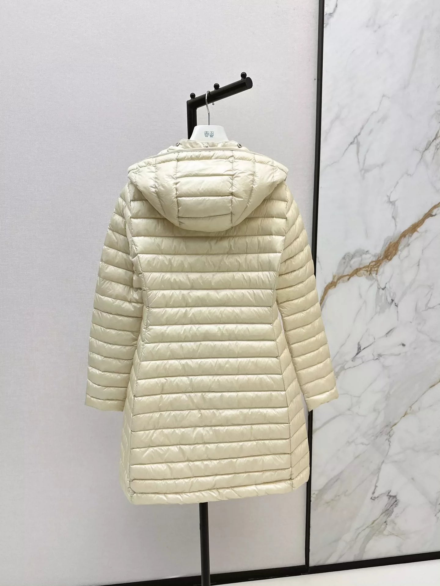 MON 25 New Hooded, Lightweight Long Down Jacket with a Waist Fit