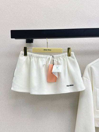 M 25 Lapel Jacket + Half Skirt