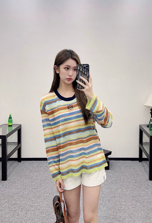 LO 25 Colorful striped knitted top