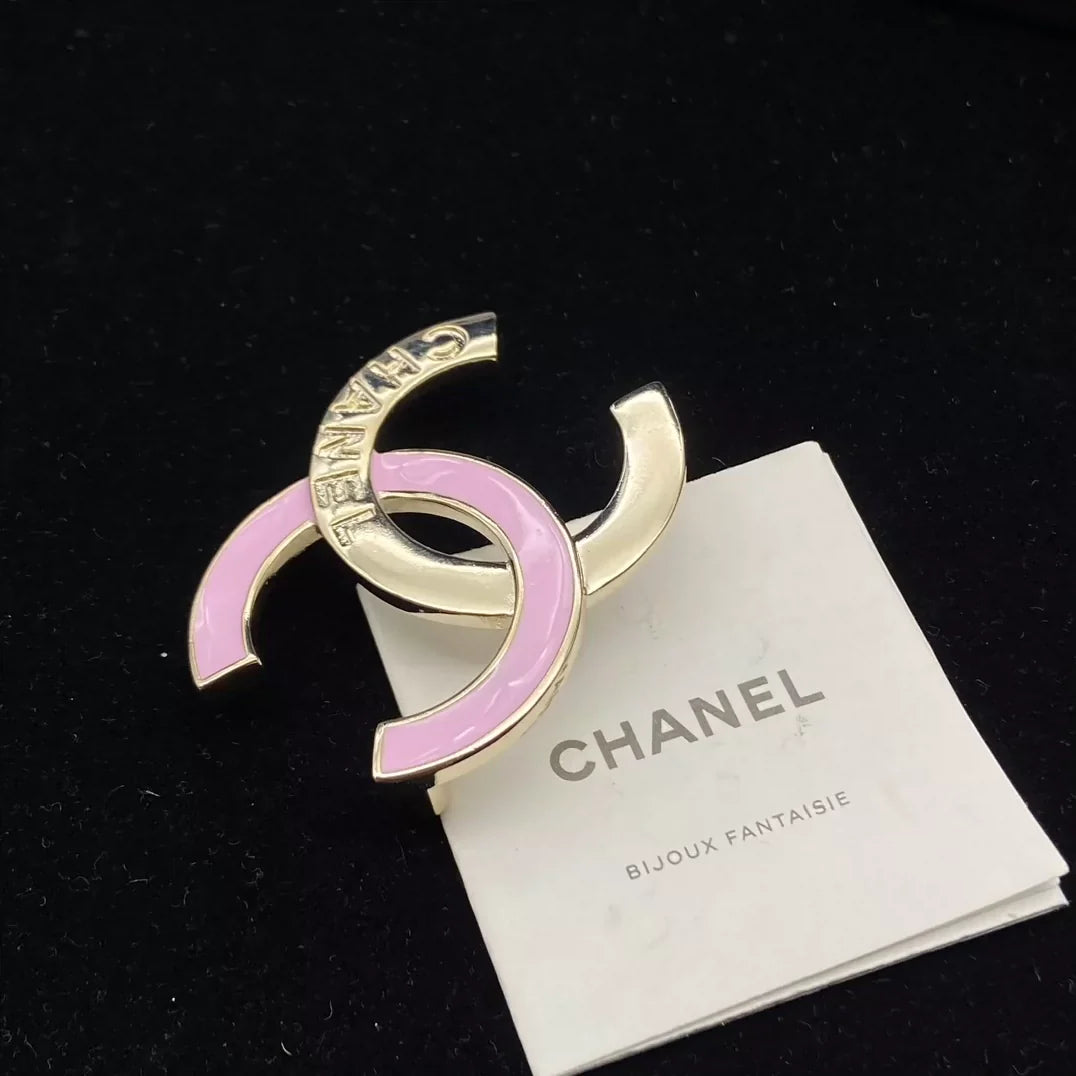25 Summer New Pink Double C Brooch