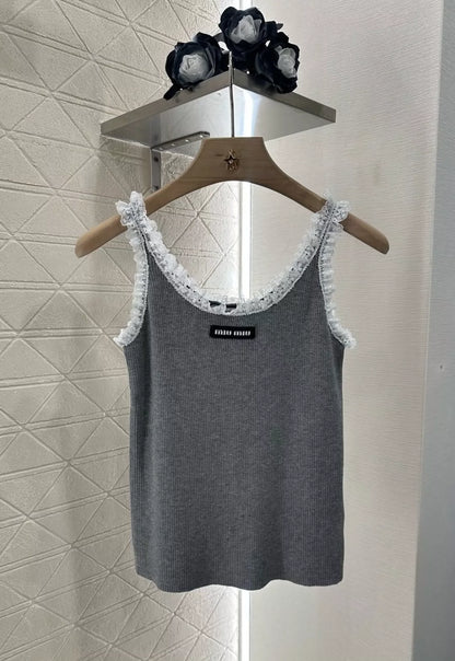 M 25 Summer New Lace Trim Knitted Vest