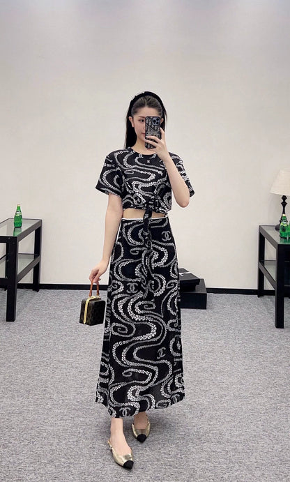C 25 Printed Lace-Up Short Sleeve Top