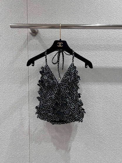 C 25 Floral Neck Camisole(black\white)