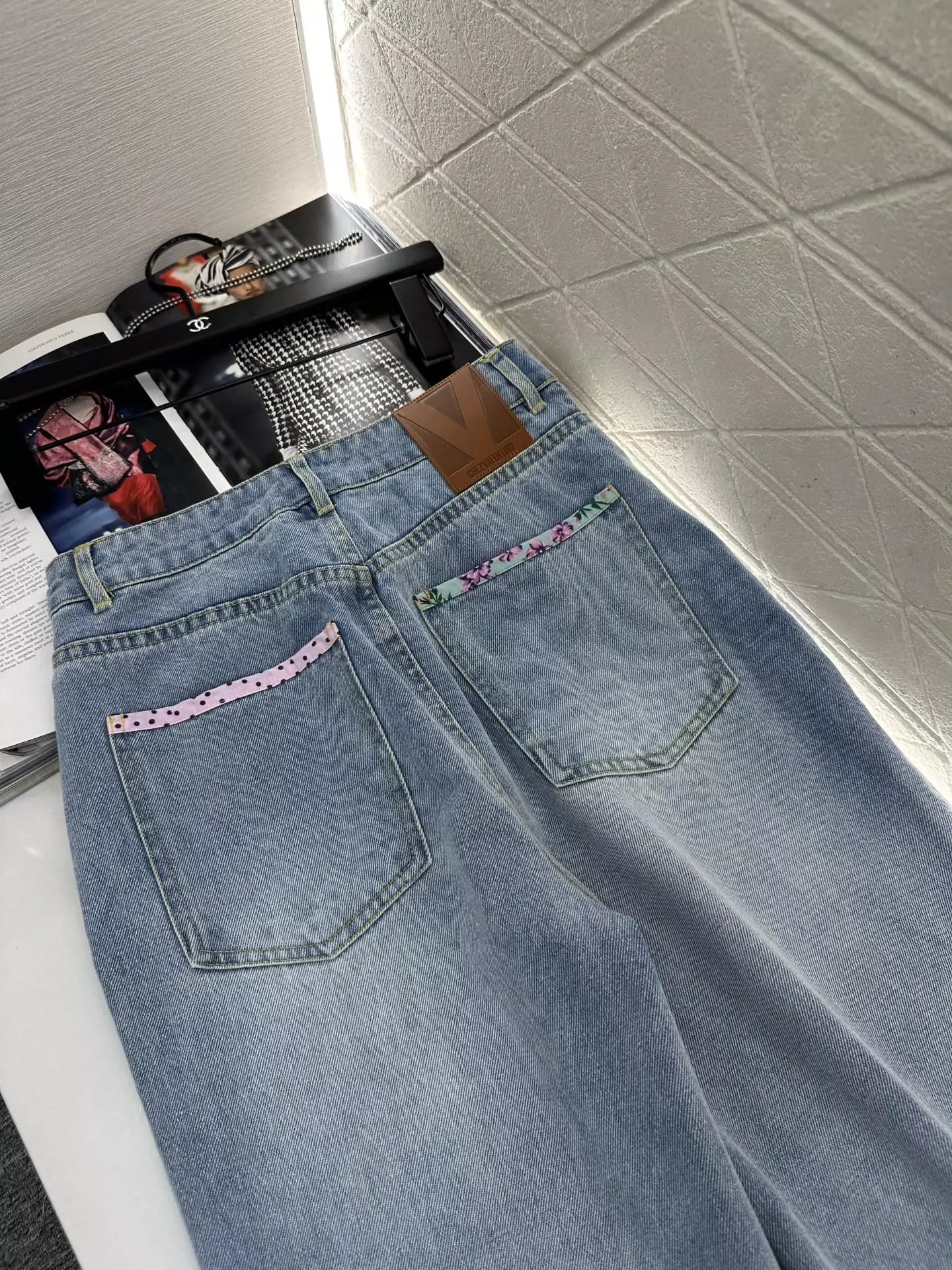 V 25 Floral Beaded Lapel Denim Pants