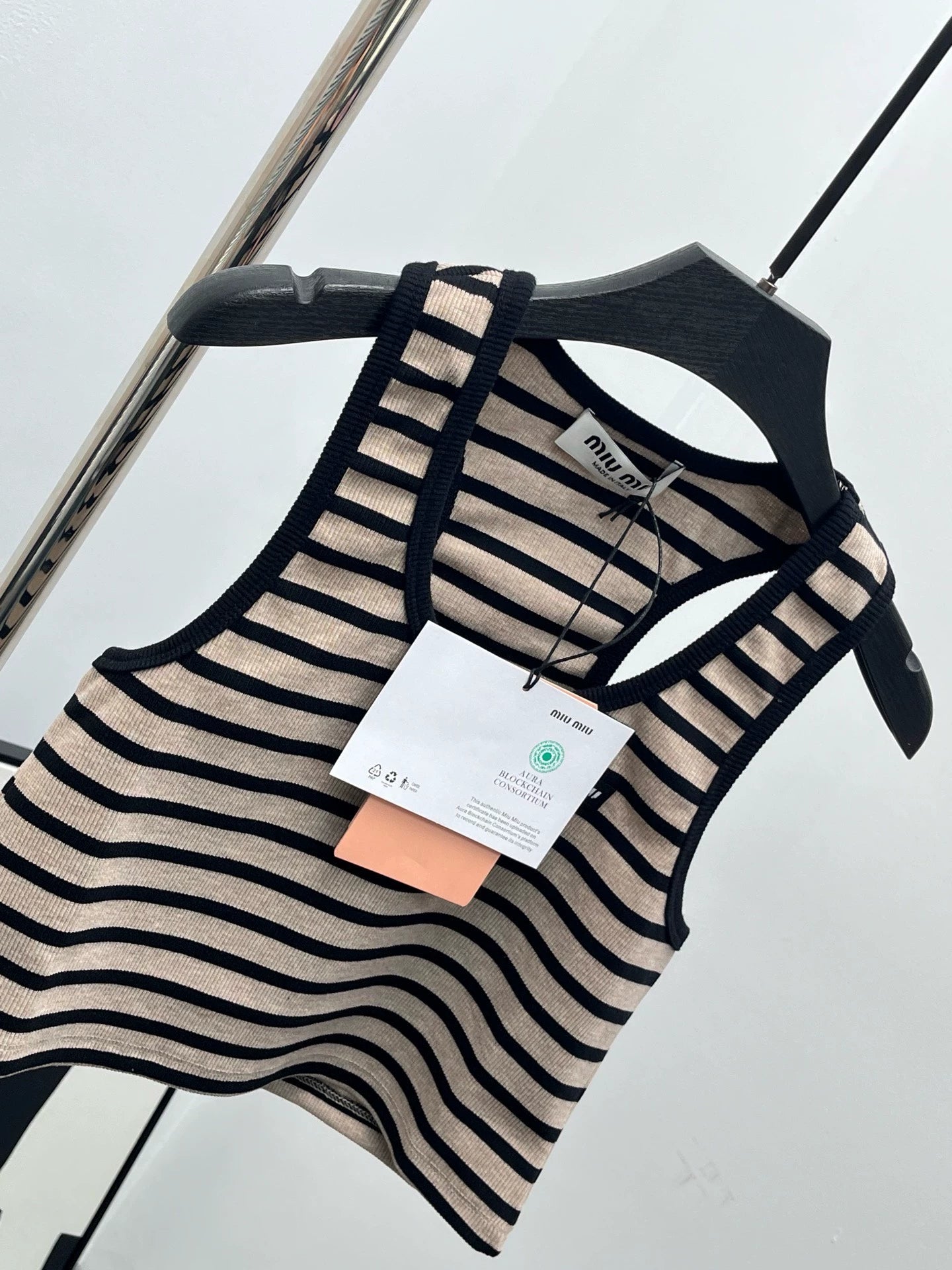 M 25 long-sleeved striped T-shirt