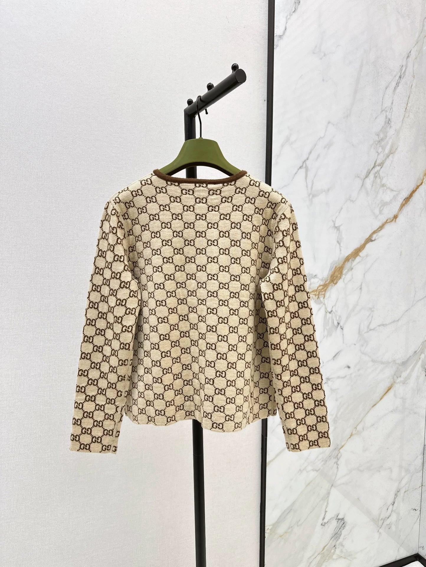 G New 25 Camel Apricot Cashmere Monogram Knit Cardigan