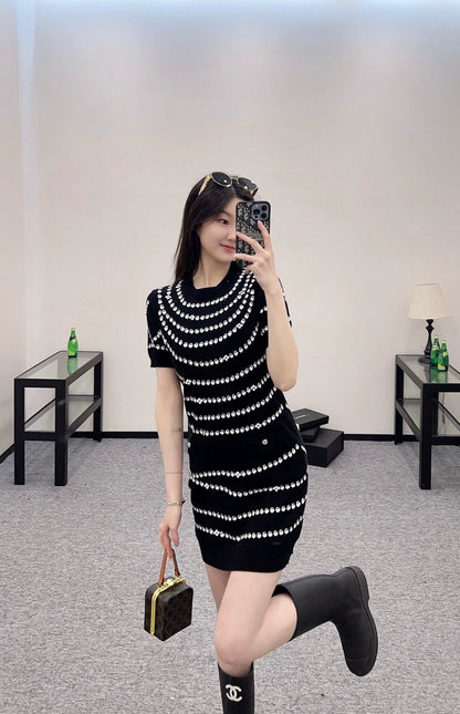 C 25 Frühling und Sommer Neue Stil Anhänger Jacquard Strickkleid 