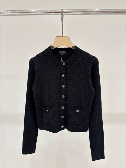 C 25 Early Spring New Round Neck Letter Logo Simple Casual Knitted Cardigan