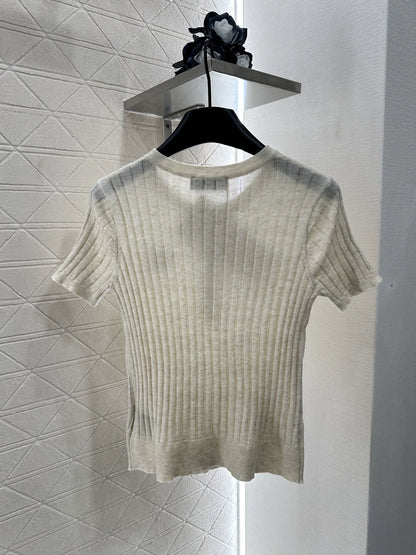M 25 Vertical ribbed half-open placket knit short-sleeves
