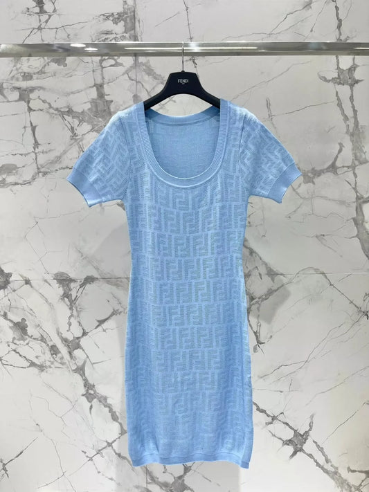 F 25 New Style Embossed Letter U Neck Short Sleeve Knit Dress