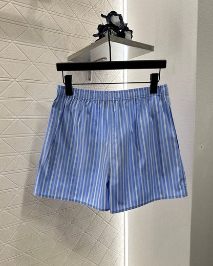 M 25 Lace suspender shorts set