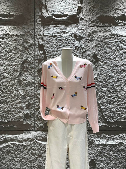 TH 25 Puppy Classic College Style Embroidered Cardigan