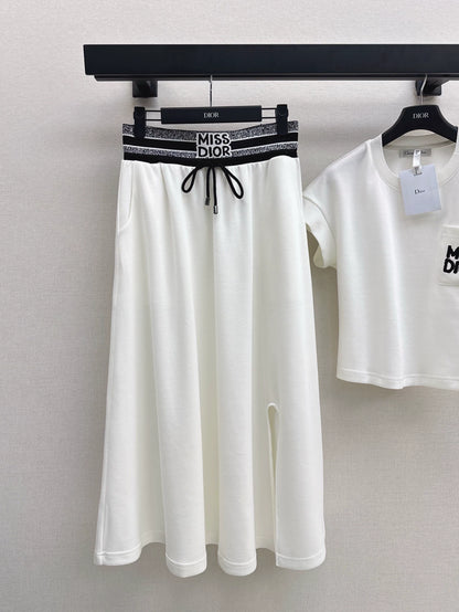 D 25 Round Neck Back Split Short Sleeve Top + Elastic Waist Half Skirt Set