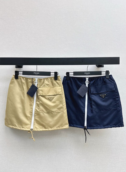 P 25 Nouvelle jupe mi-longue tendance printemps/été 