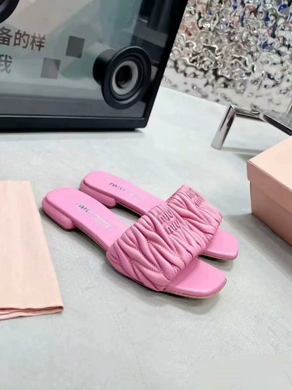 M 25 Spring and Summer New Soft Lambskin Wrinkled Sandals