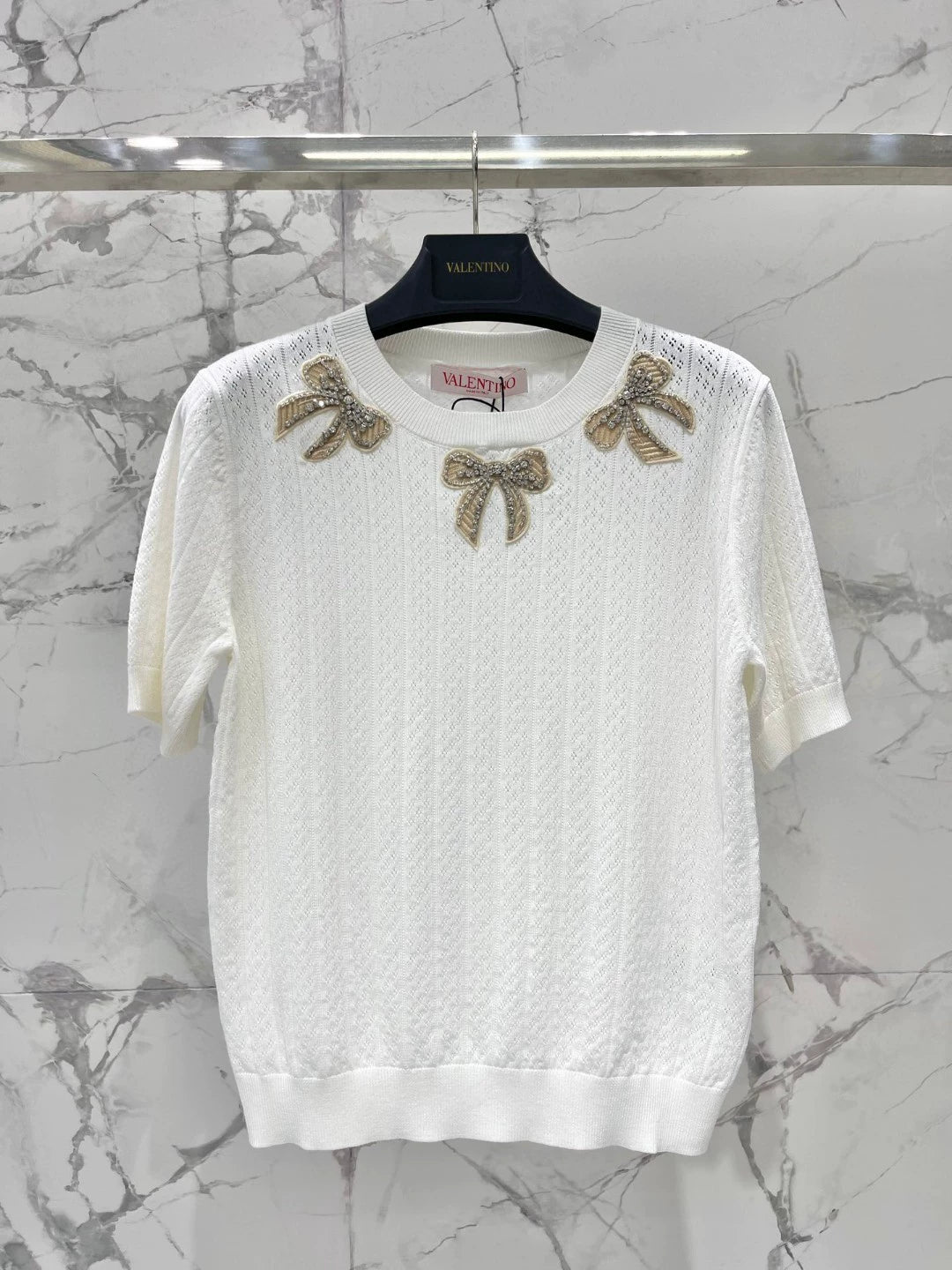 V 25 New French Heavy Duty Bow With Diamonds Short Sleeve Knit