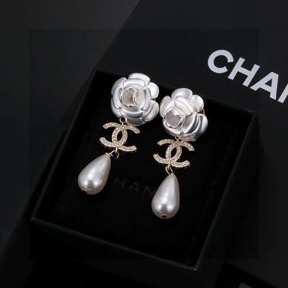 25 Summer new double C camellia pearl with diamond earrings