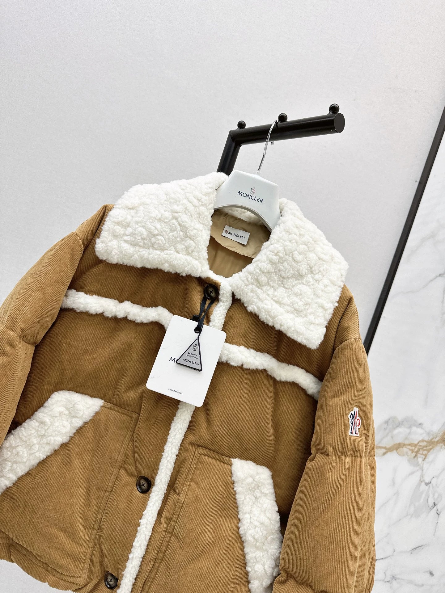 Mon 25 New lamb wool down jacket