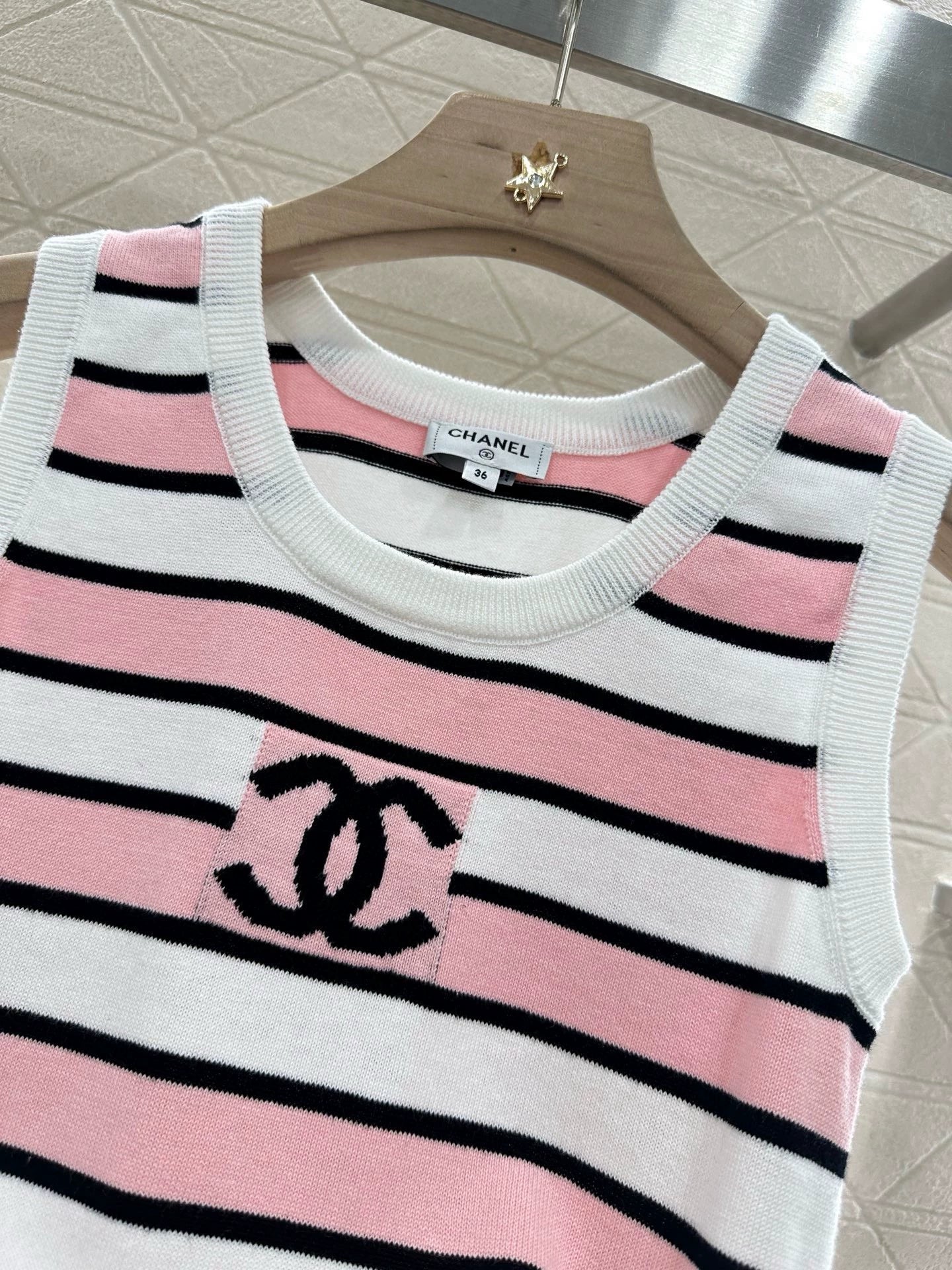 C 25 Striped knit undershirt