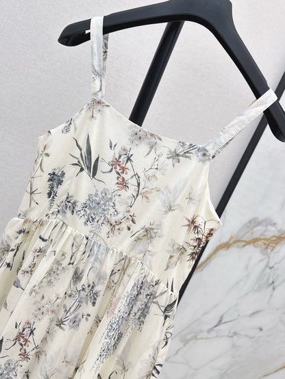 D 25 Spring and Summer New Printed Halter Dresses