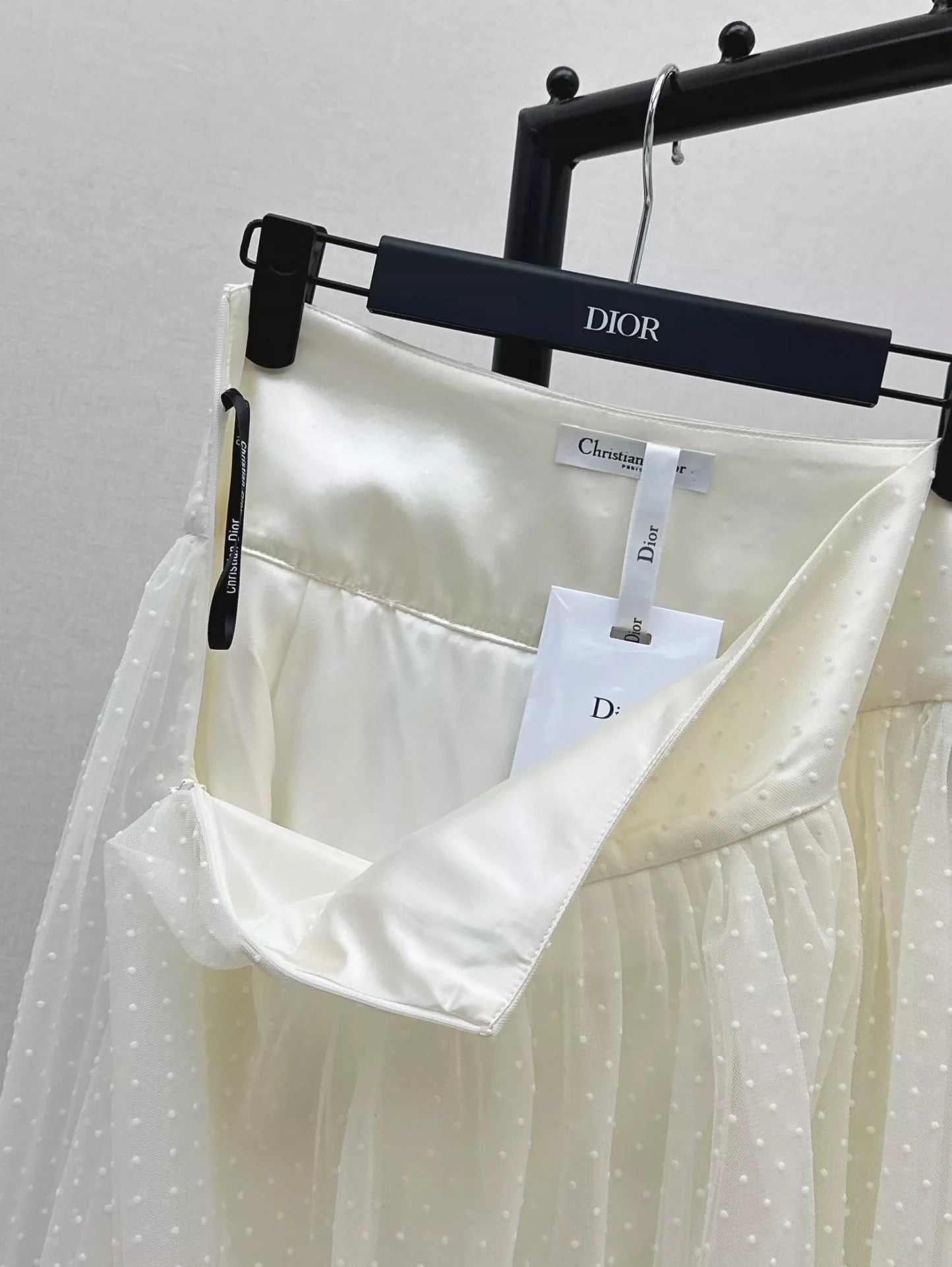 D 25 Spring/Summer New Flocking Polka Dot Net Yarn Pleated Half Skirt