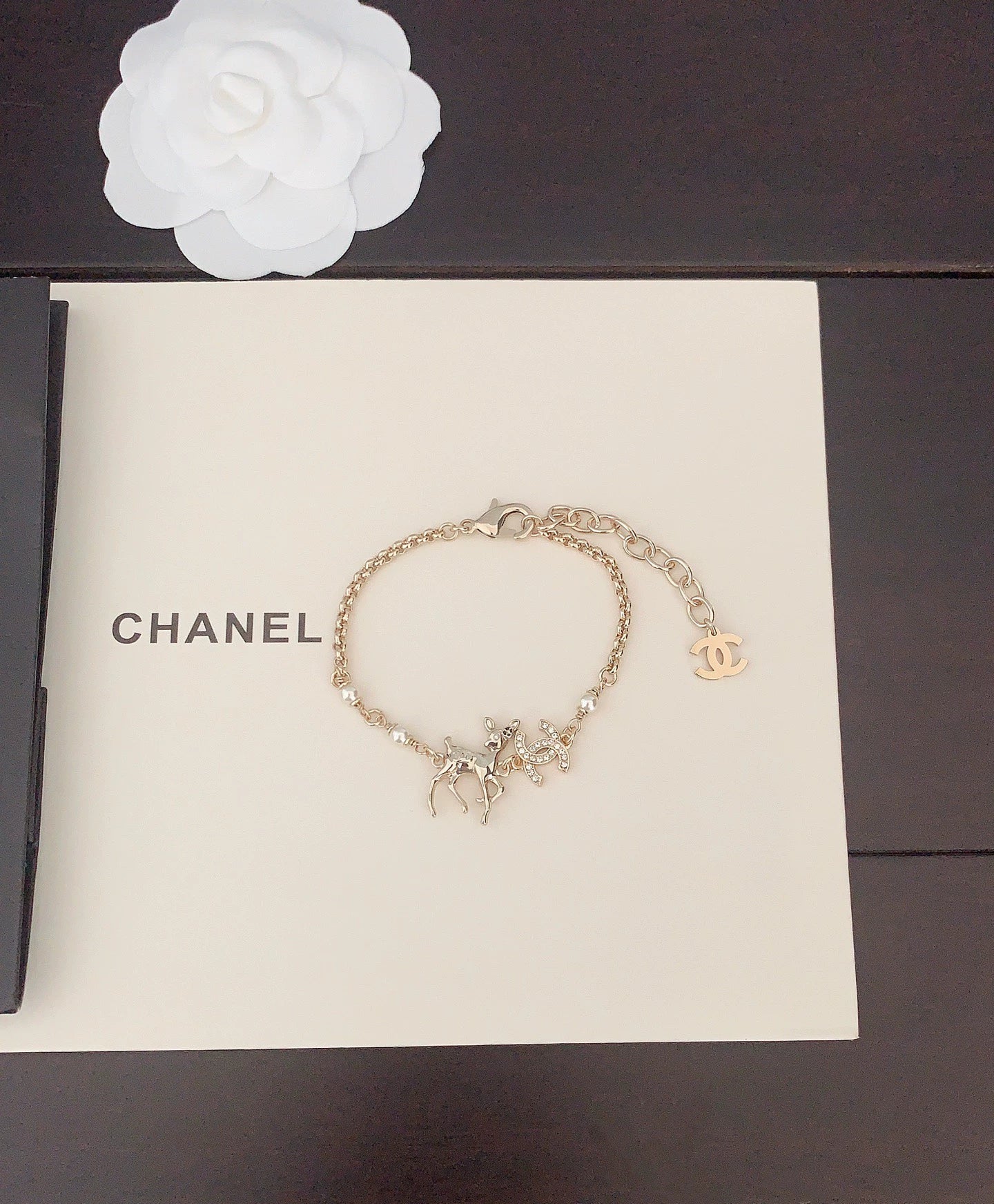 C 25  New Light Gold Fawn Bracelet