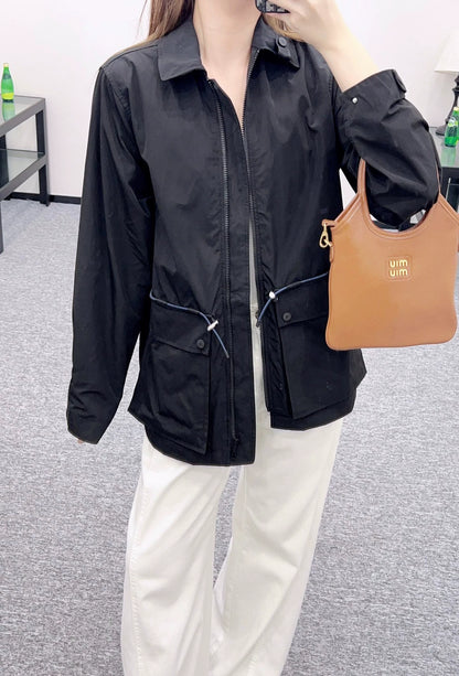 Trenchcoat He 25 mit Kordelzug