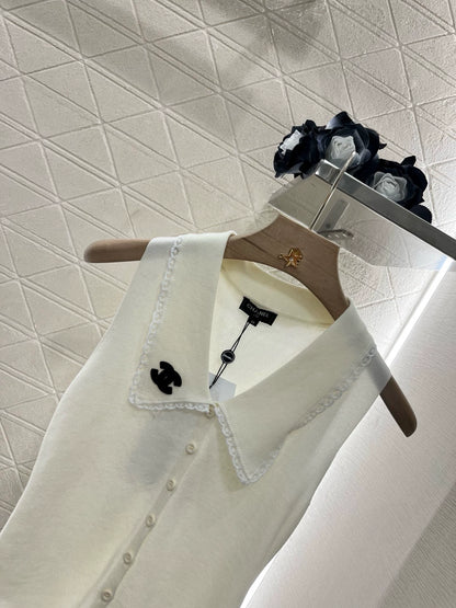 C 25 new lace lapel knit undershirt