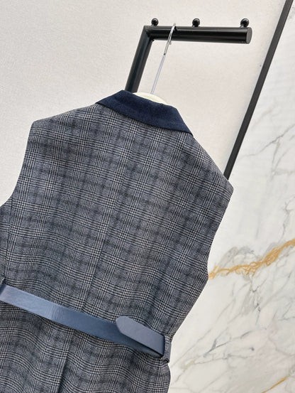 Bru 25 Blue plaid suit vest