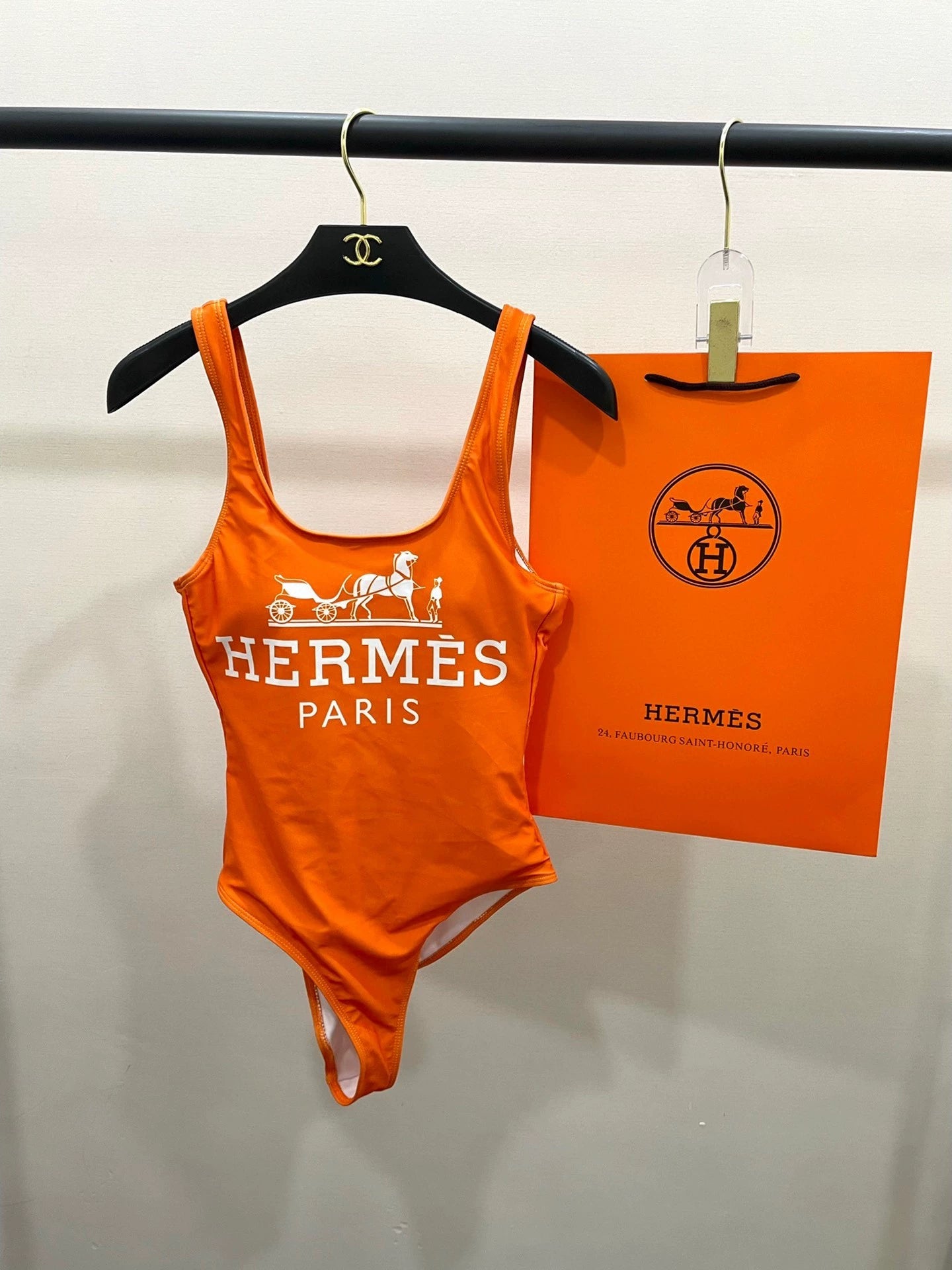 H 25 New Orange One-piece Swimsuit