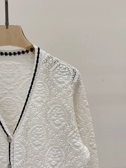 T 25 Early Autumn New Lapel Three-dimensional Relief Grainy Hollow Cardigan