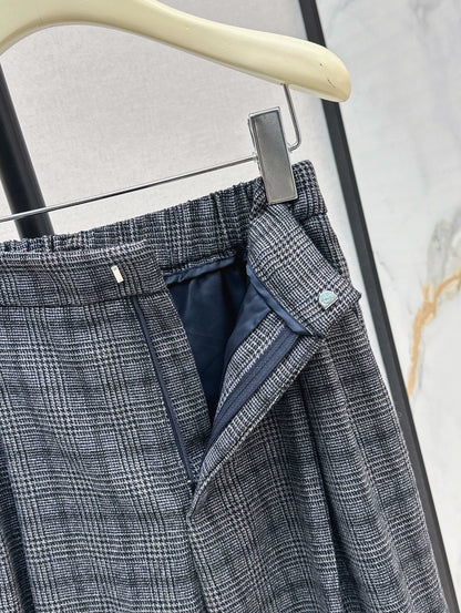 Bru 25 Blue plaid suit and trousers