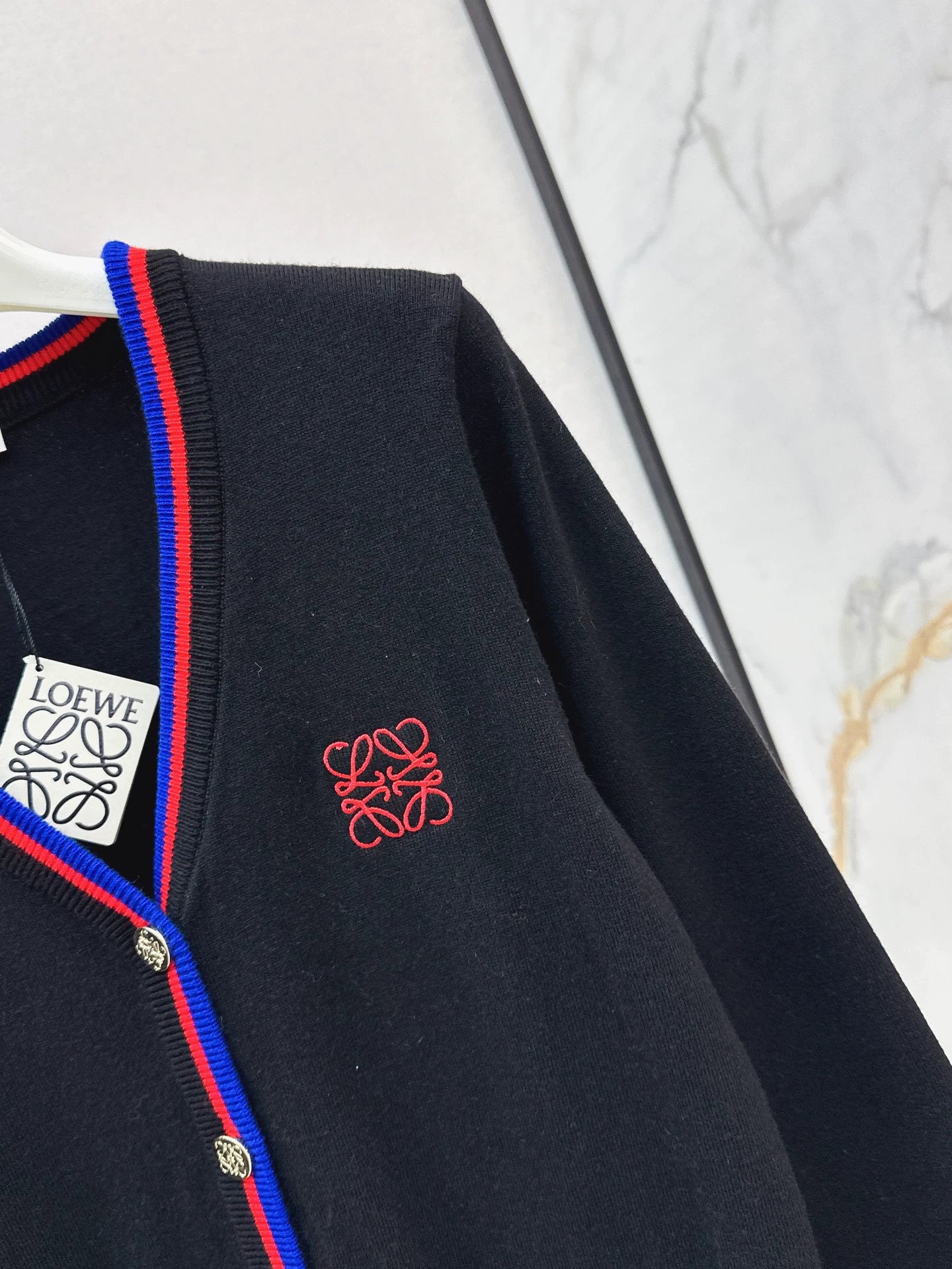 Lo 25 Embroidered decorative cardigan