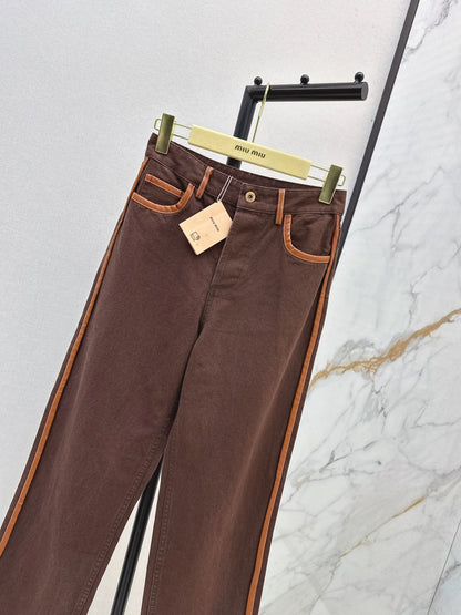 M 25 Brown jeans with leather detailing