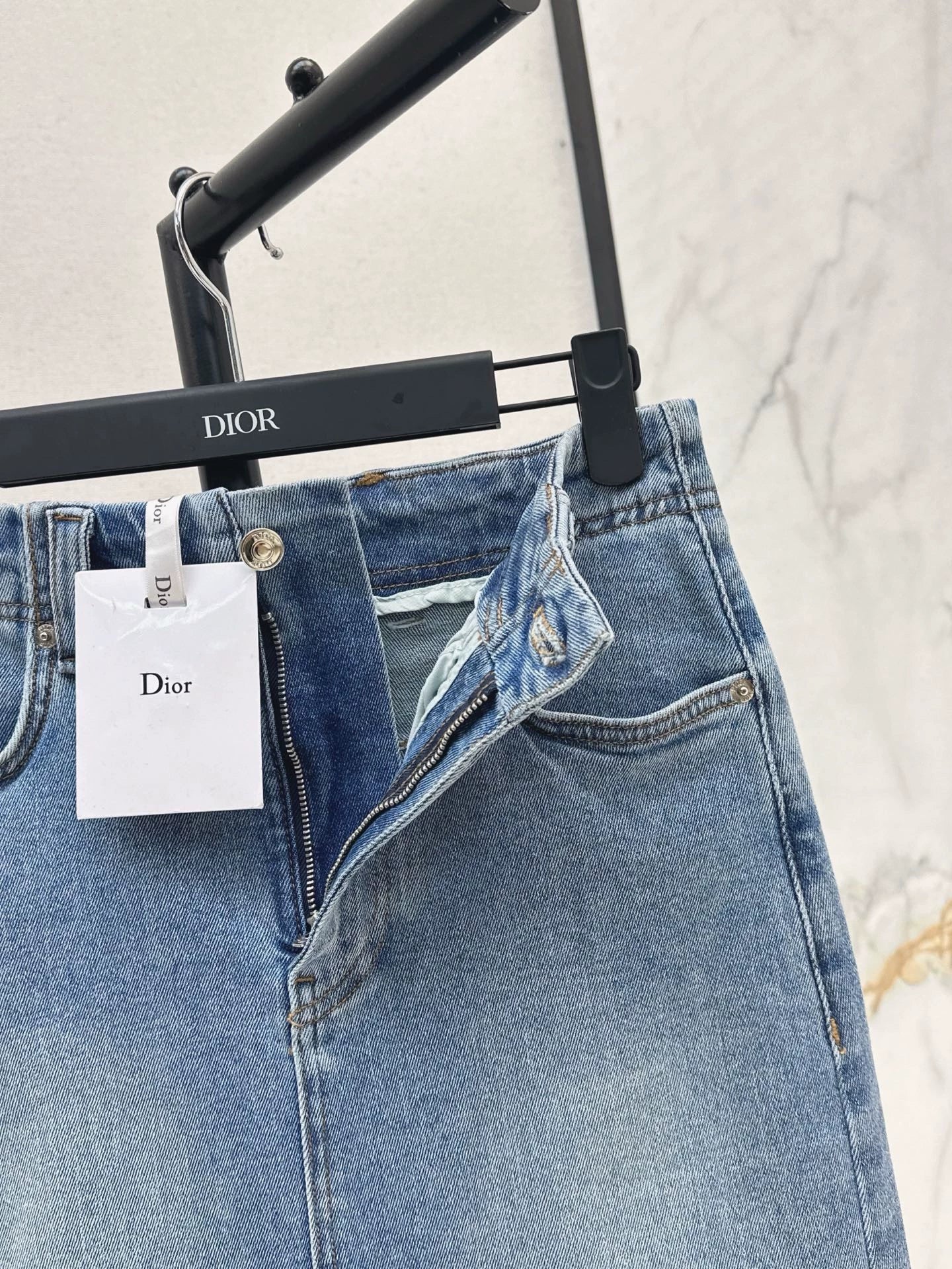 D 25 Spring/Summer Latest Denim Half Skirt (S-XXL)