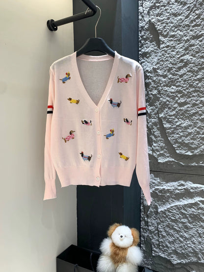 TH 25 Puppy Classic College Style Embroidered Cardigan