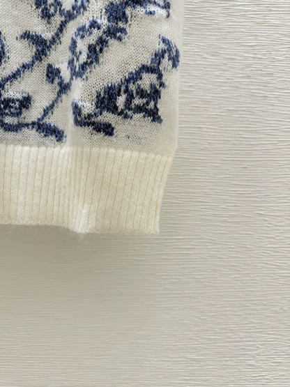 D 25 new blue and white porcelain jacquard round neck short sleeve knitted top