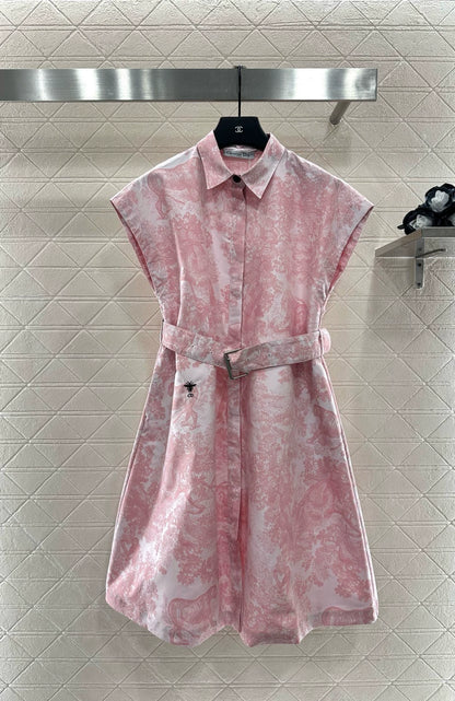 D 25 Belted jacquard dress