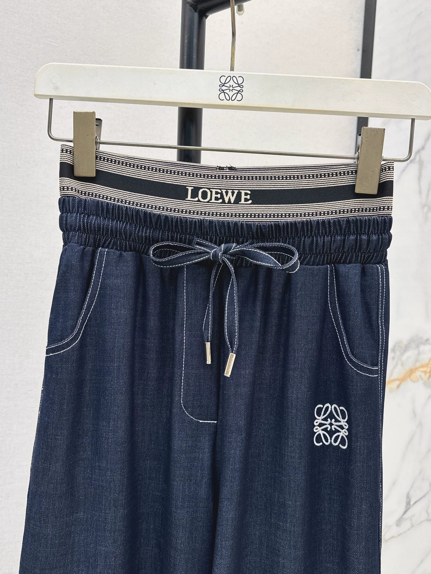 LO 25fw New Straight-leg Pants with Web Decoration