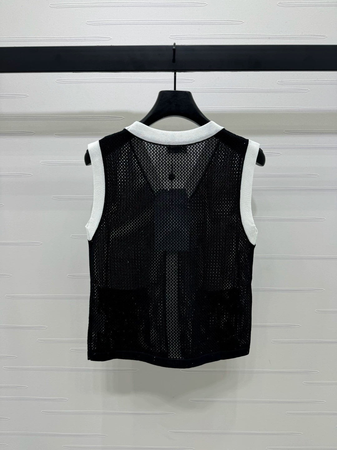 C 25ss summer new embroidered letter V-neck hollow vest
