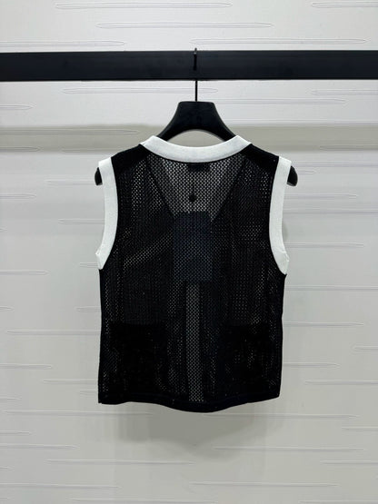 C 25ss summer new embroidered letter V-neck hollow vest