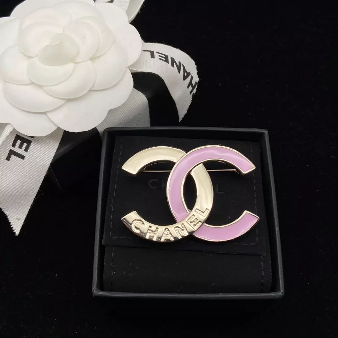 25 Summer New Pink Double C Brooch
