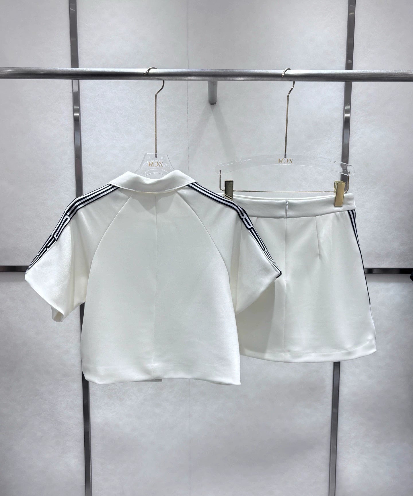 D 25SS new striped simple top + skirt set
