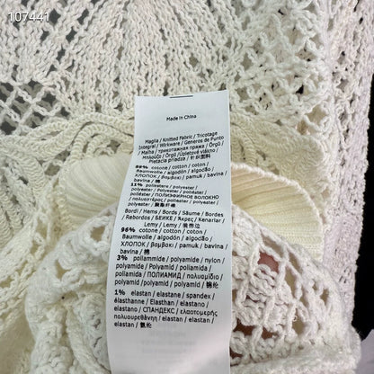 Ma 25 1961 Resort Style Flower Crafted Hollow Crochet Top!