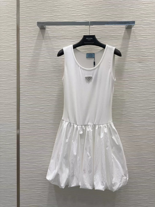 P 25 New Triangle Label Vest Pod Dress (Black & White)