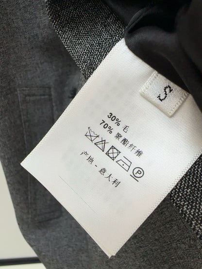 D 25 Spring/Summer New Vest